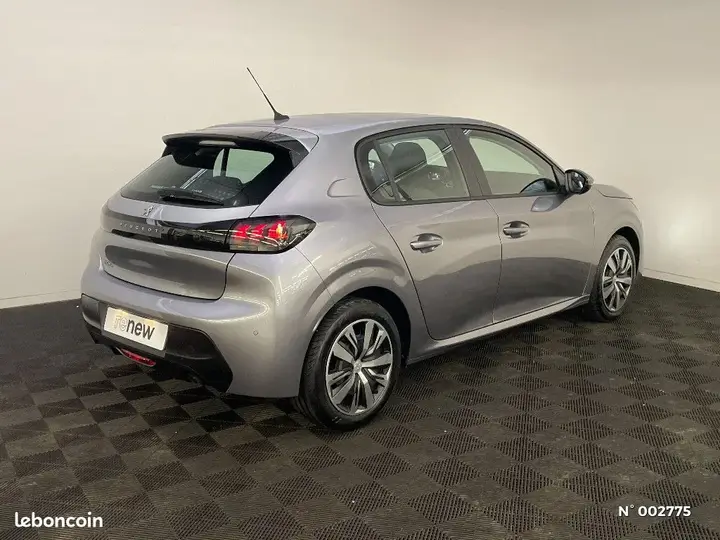 Peugeot 208 2020 photo 4