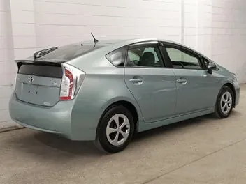Toyota Prius 2014 photo 3