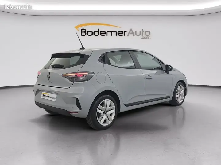 Renault Clio 2025 photo 5