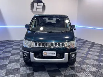 Mitsubishi Delica 2013 photo 3