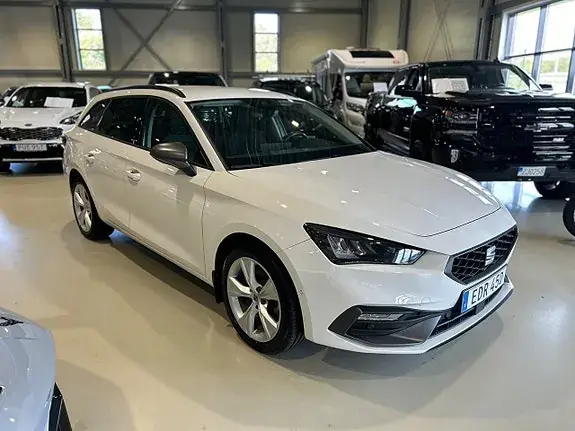 Seat Leon 2022 photo 2