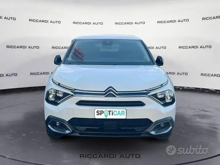 Citroen C4 2023 photo 2