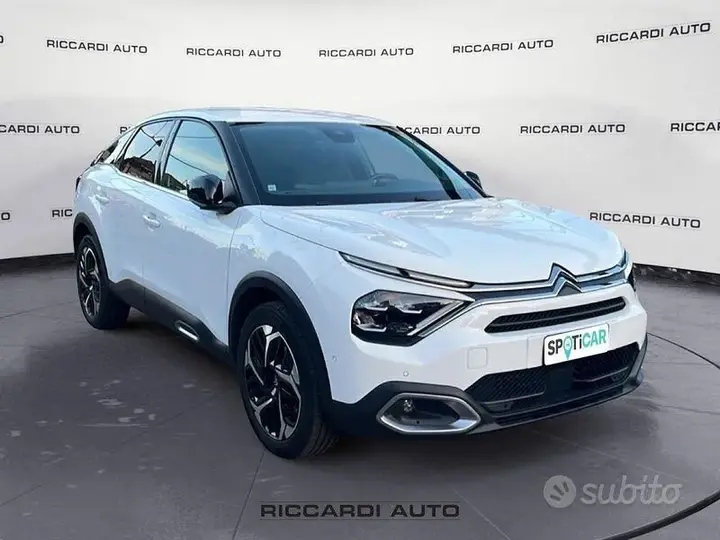 Citroen C4 2023 photo 3
