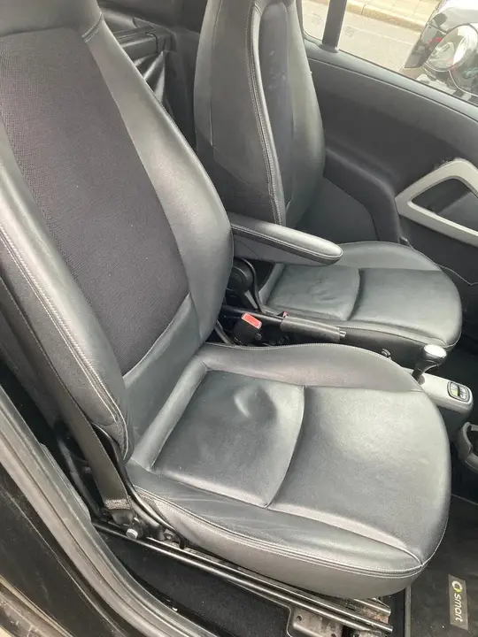 Smart Fortwo 2011 photo 2