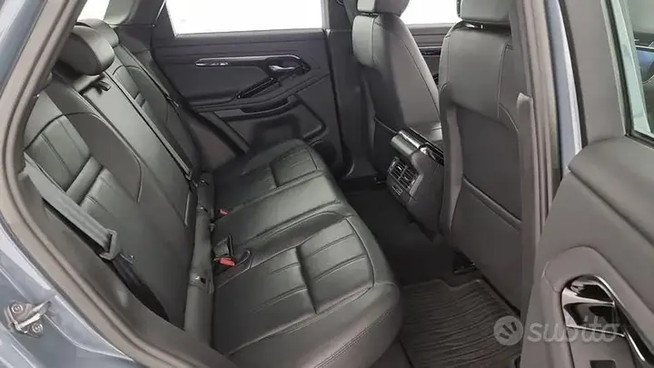 Land Rover Range Rover Evoque 2022 photo 5