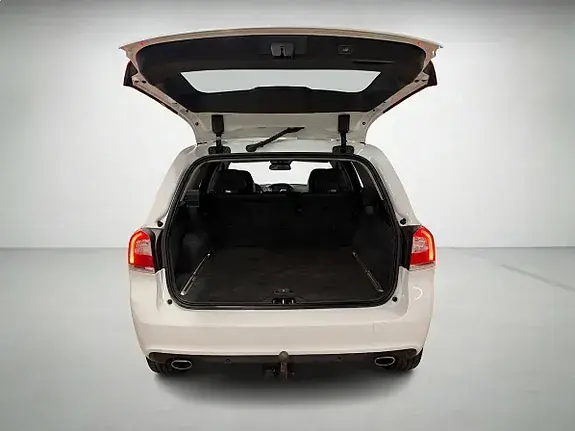 Volvo V70 2016 photo 5