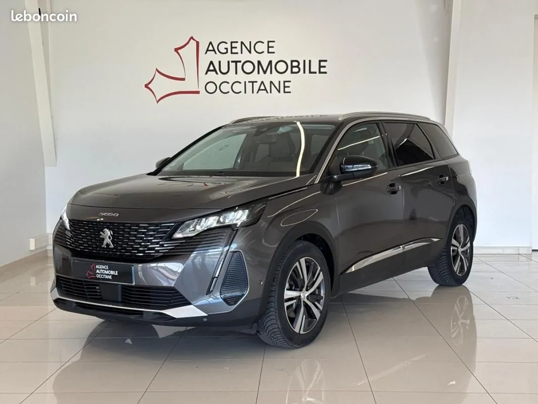 Peugeot 5008 2022 photo 3