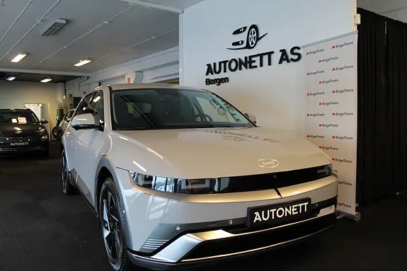 Hyundai Ioniq 5 2026 photo 2