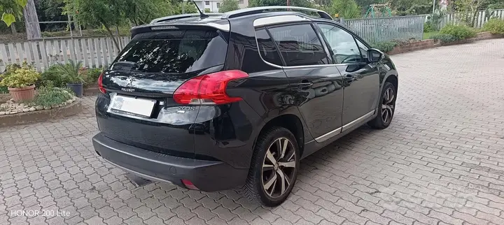 Peugeot 2008 2015 photo 4