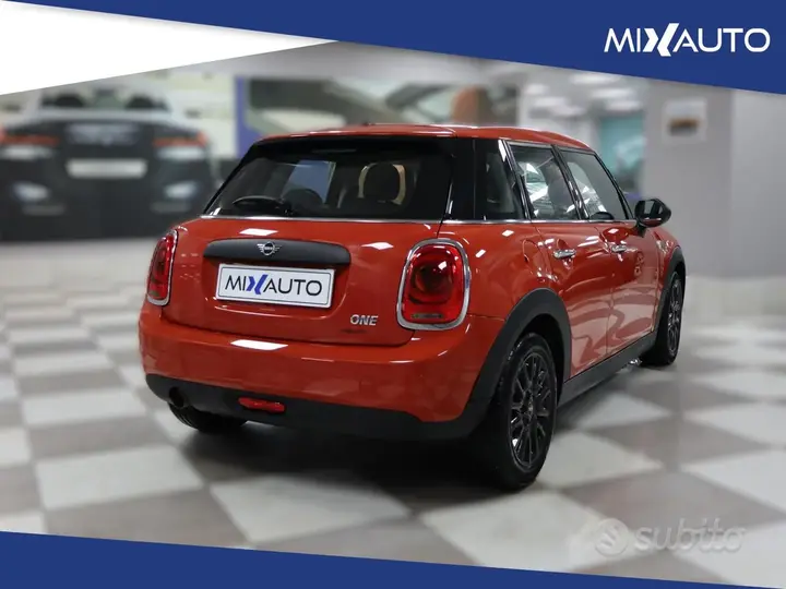 Mini One 2020 photo 5
