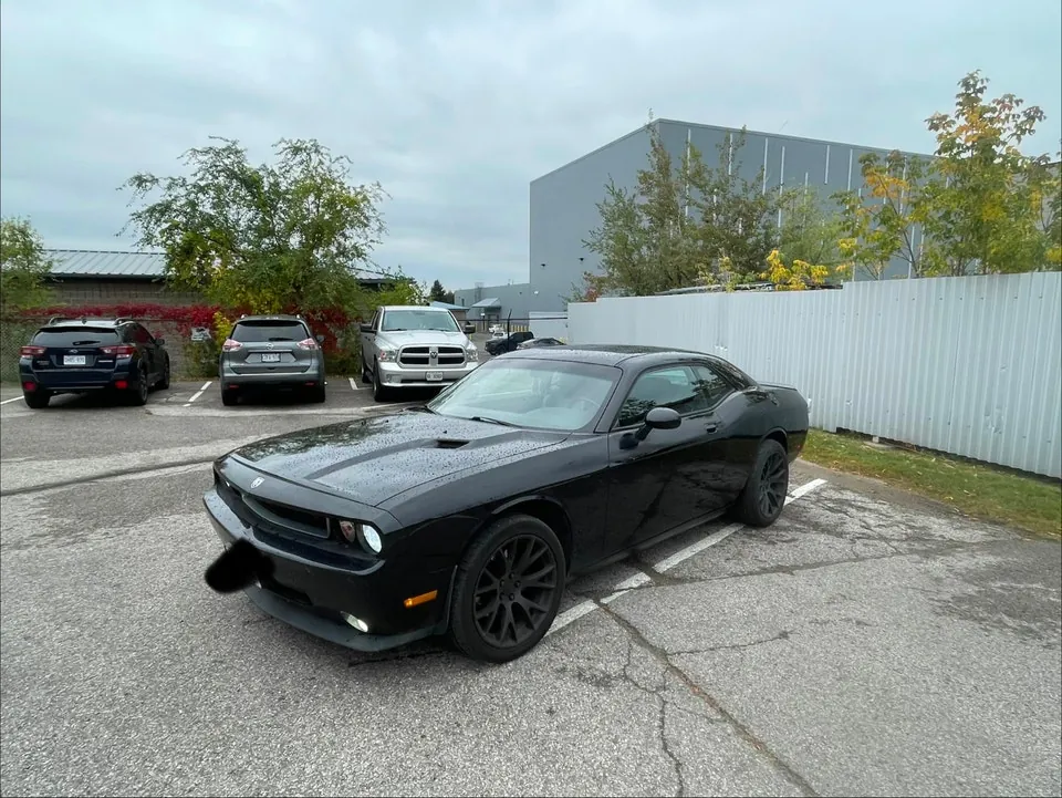 Dodge Challenger 2010 photo 5
