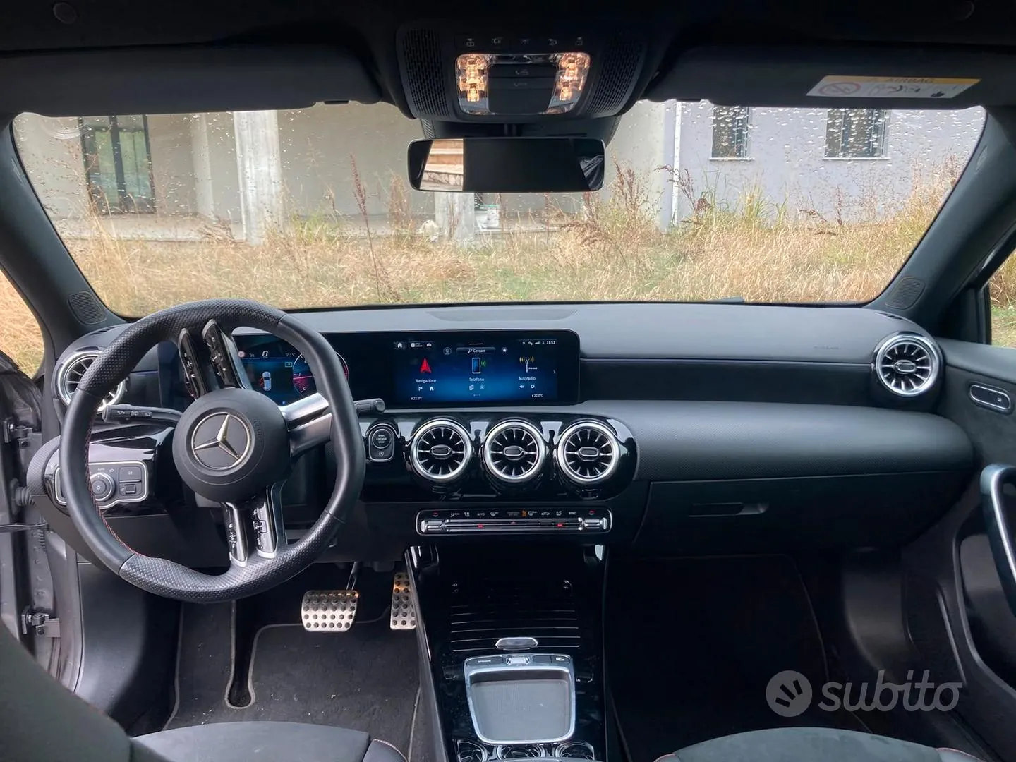Mercedes-Benz A 180 2023 photo 3