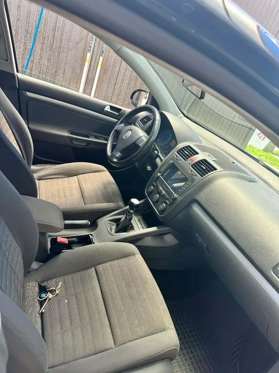 Volkswagen Golf 2007 photo 3