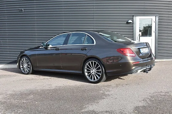 Mercedes-Benz E-Class 2017 photo 4