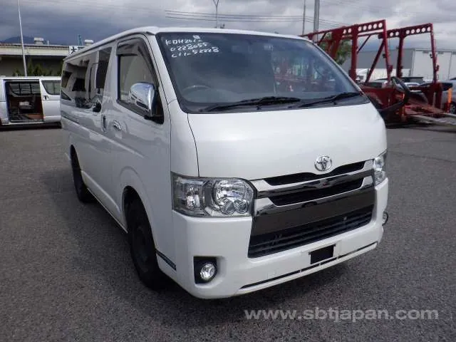 Toyota Hiace Van