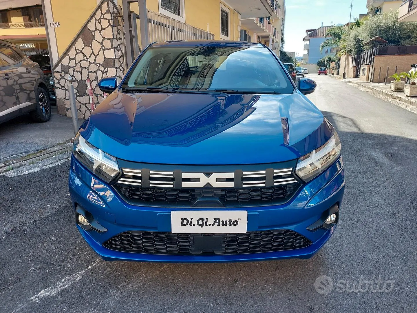 Dacia Sandero 2023 photo 2