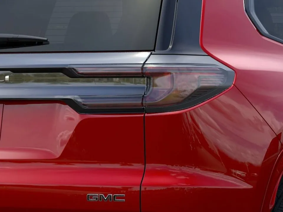 GMC Acadia 2027 photo 3