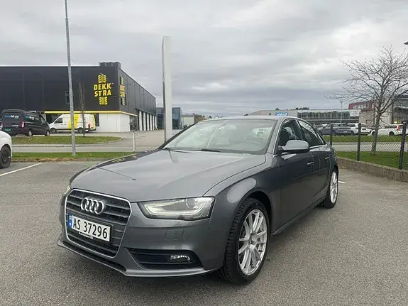 Audi A4 2013 photo 3
