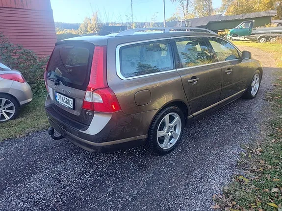 Volvo V70 2013 photo 5