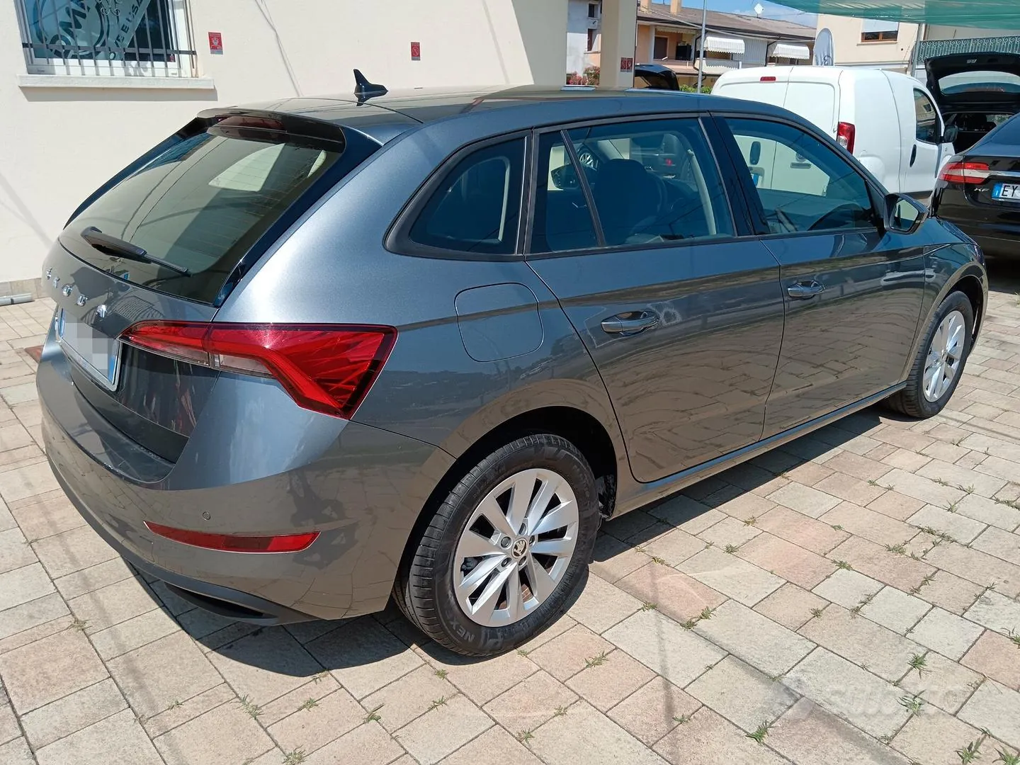 Skoda Scala 2023 photo 2