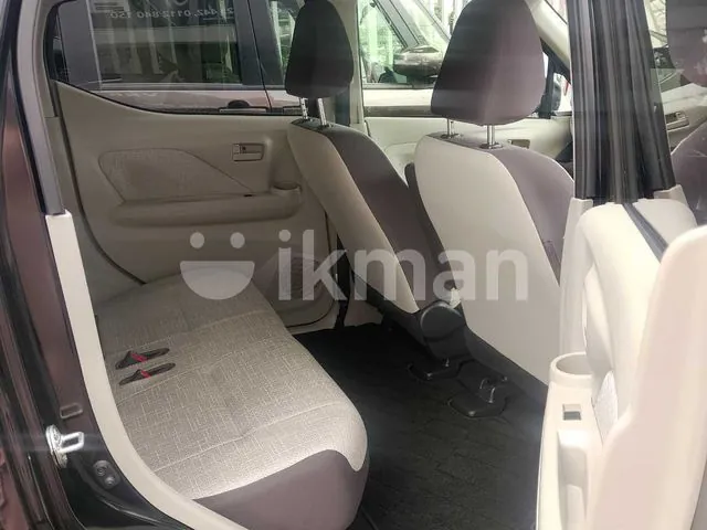 Mitsubishi Ek Wagon 2023 photo 5