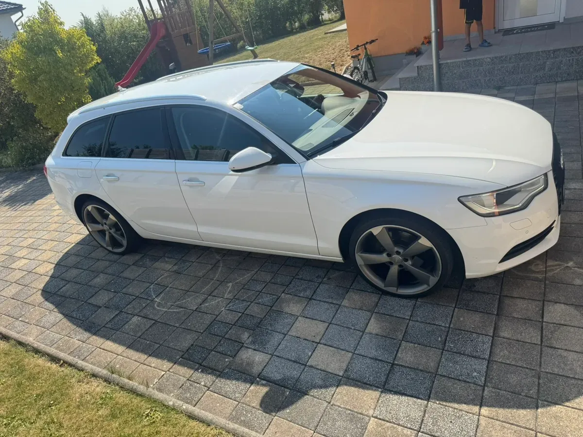 Audi A6 2014 photo 3