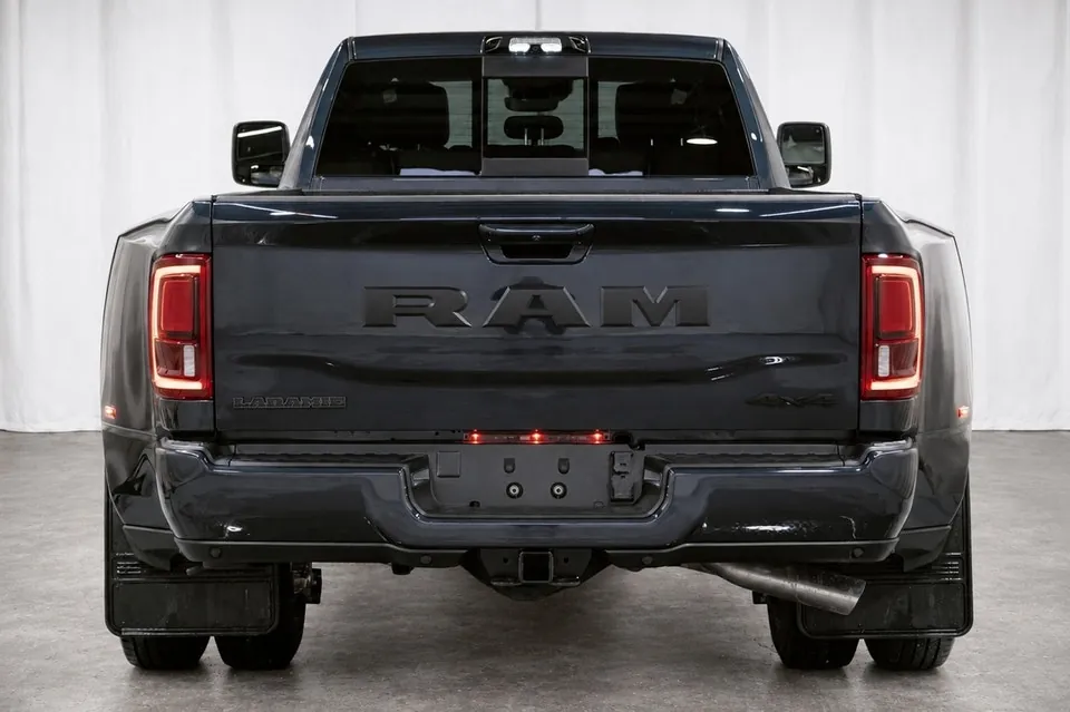 Ram 3500 Laramie 2026 photo 5