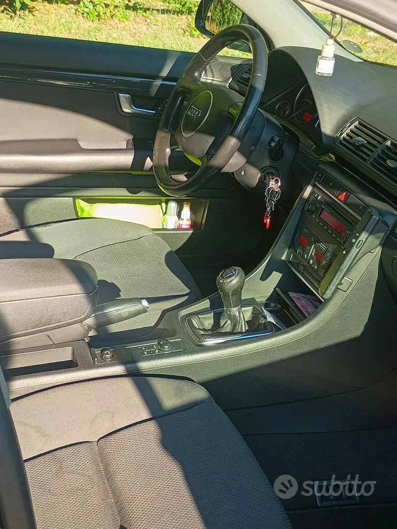 Audi A4 2005 photo 3