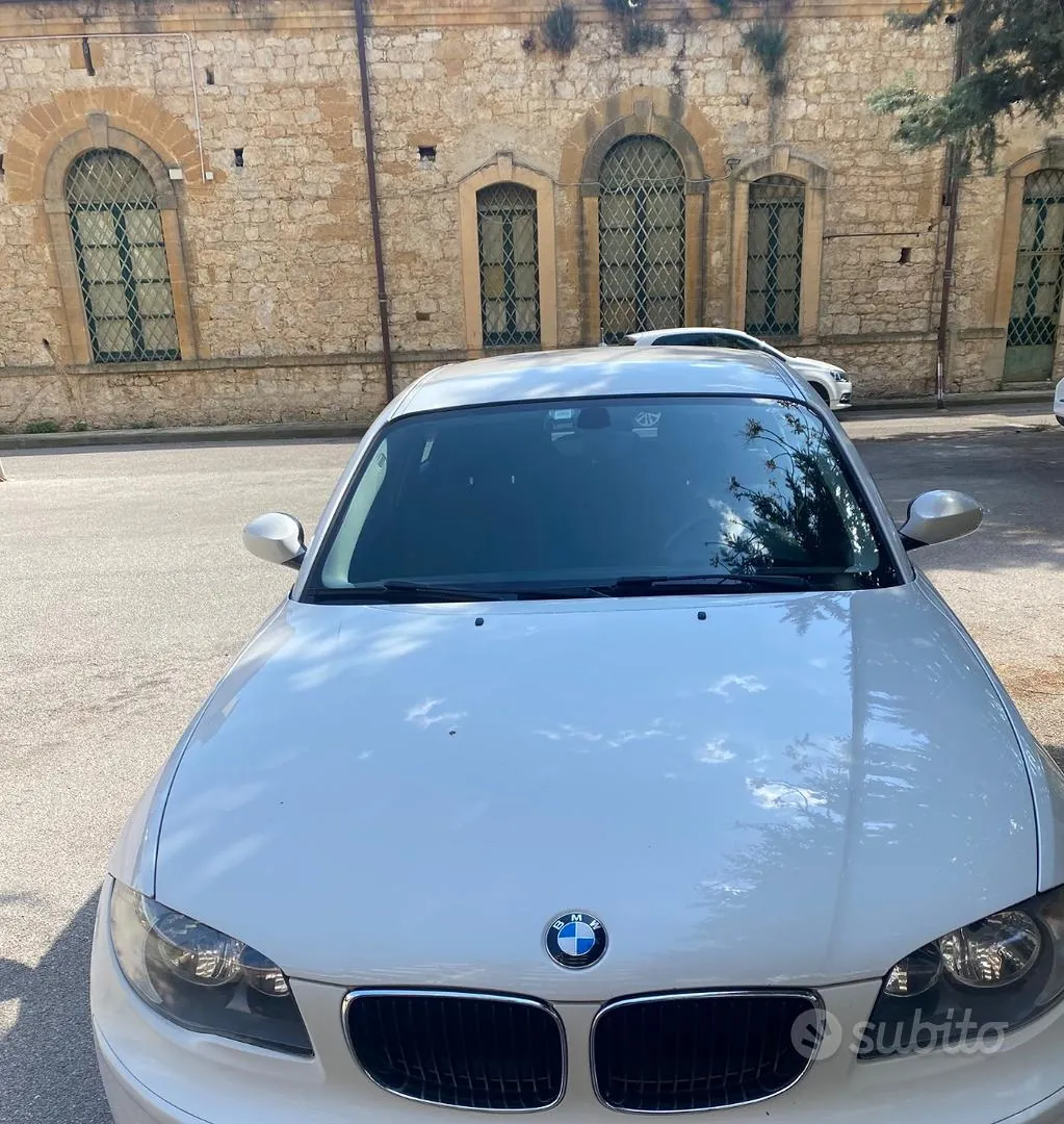 BMW 1 Series 2009 photo 5