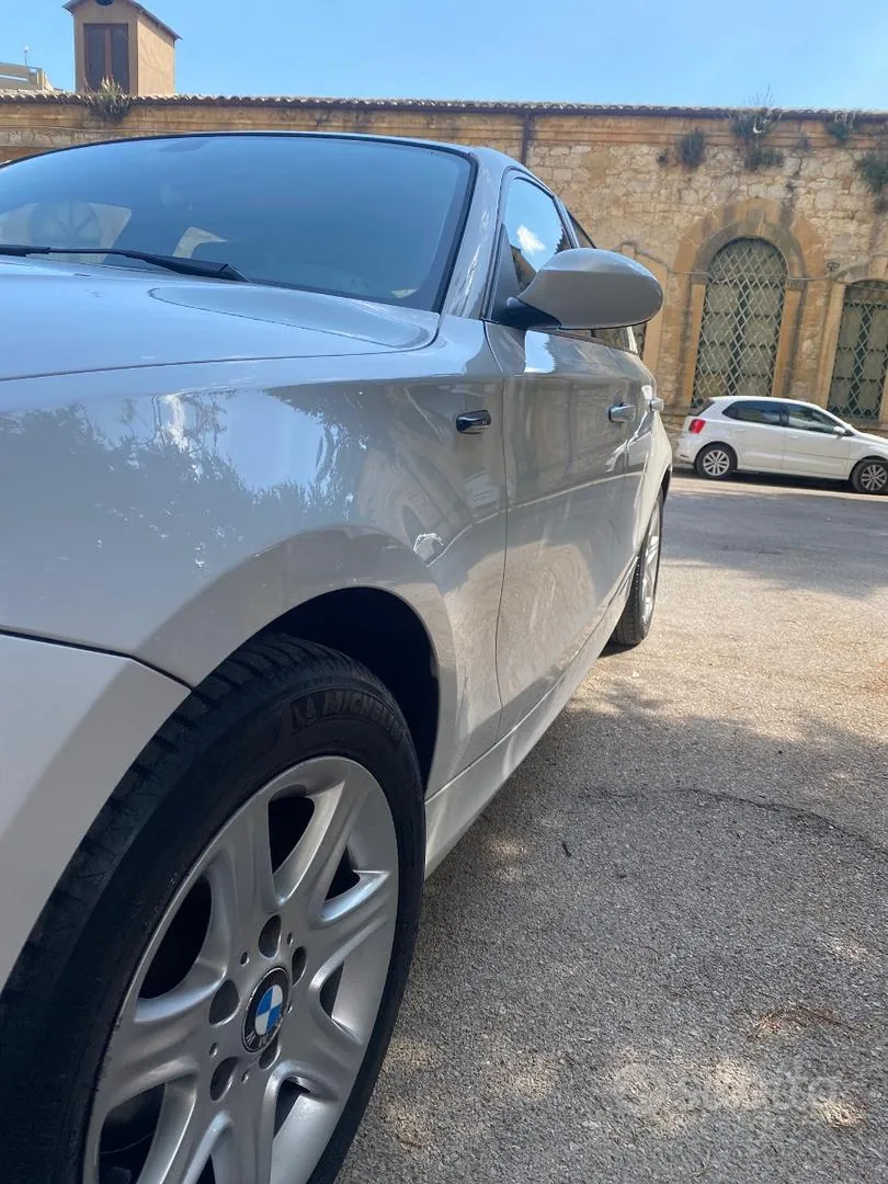 BMW 1 Series 2009 photo 3