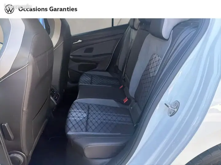 Volkswagen Golf 2024 photo 5