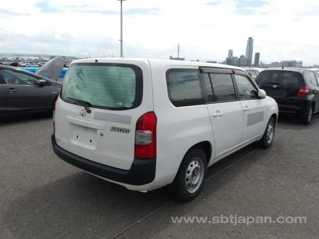 Toyota Succeed Van 2015 photo 4