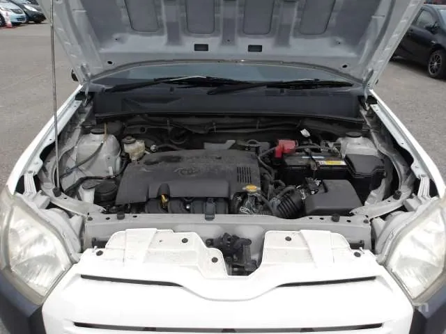Toyota Succeed Van 2015 photo 5