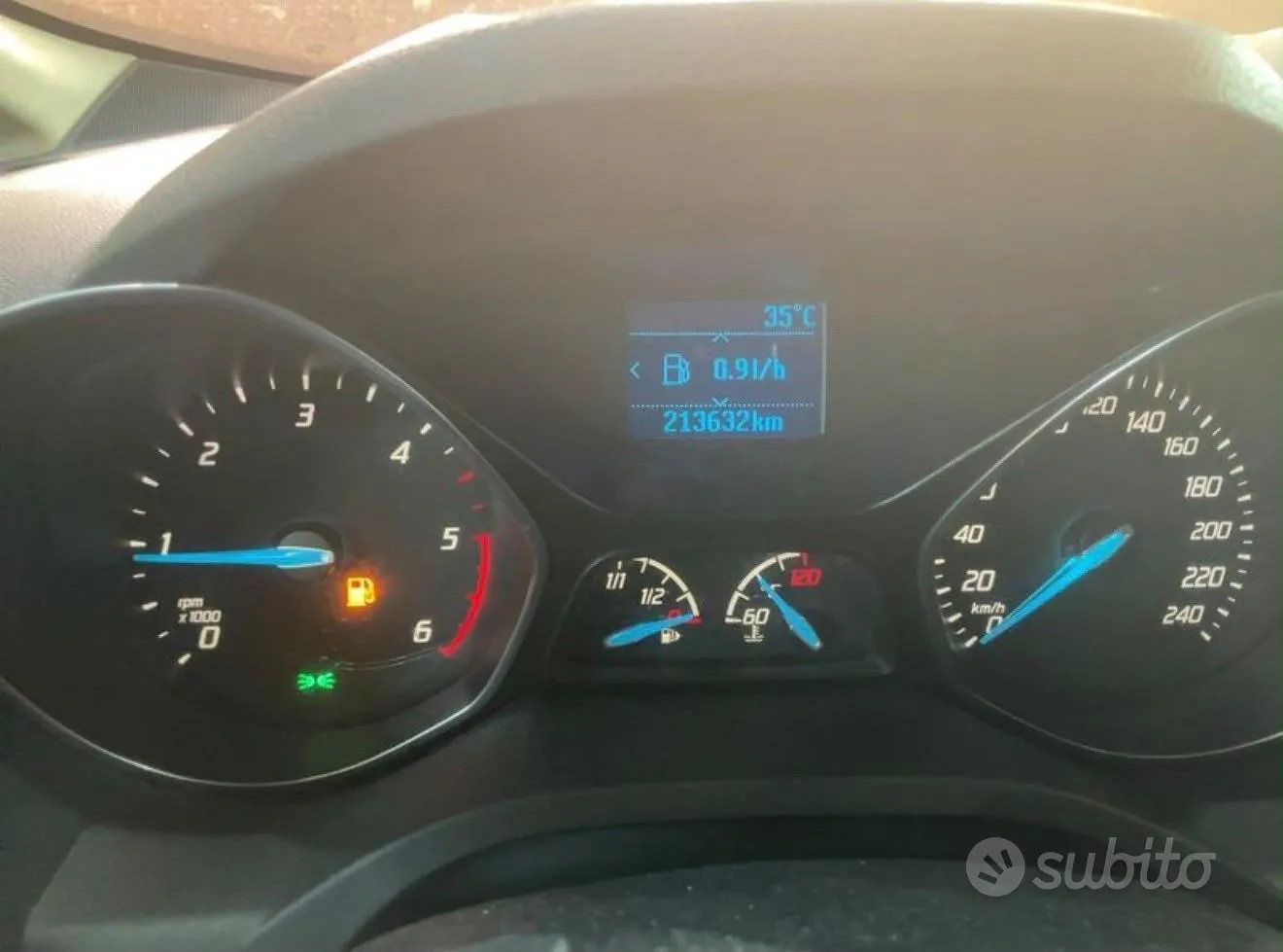 Ford C-Max 2015 photo 4
