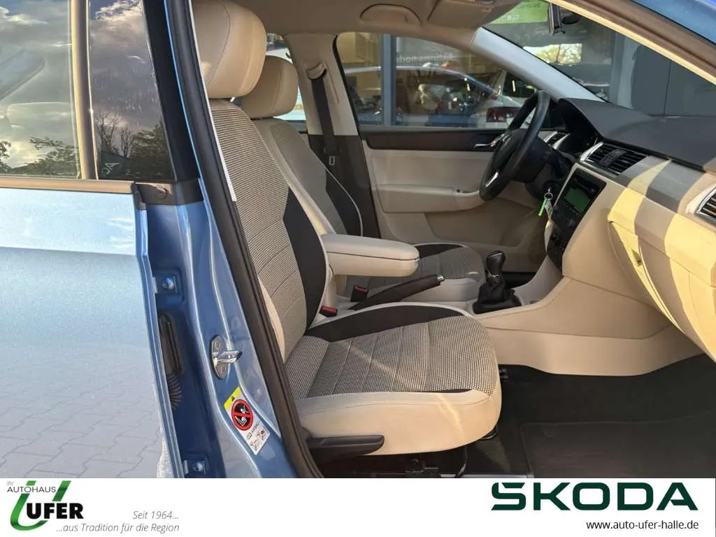 Skoda Rapid Spaceback 2014 photo 2