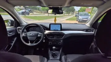 Ford Focus 2021 photo 3