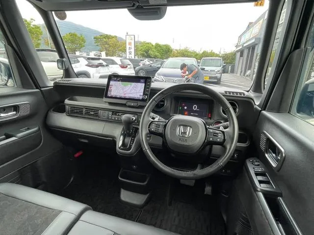 Honda N-Box Turbo 2023 photo 2