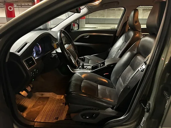 Volvo S80 2010 photo 2