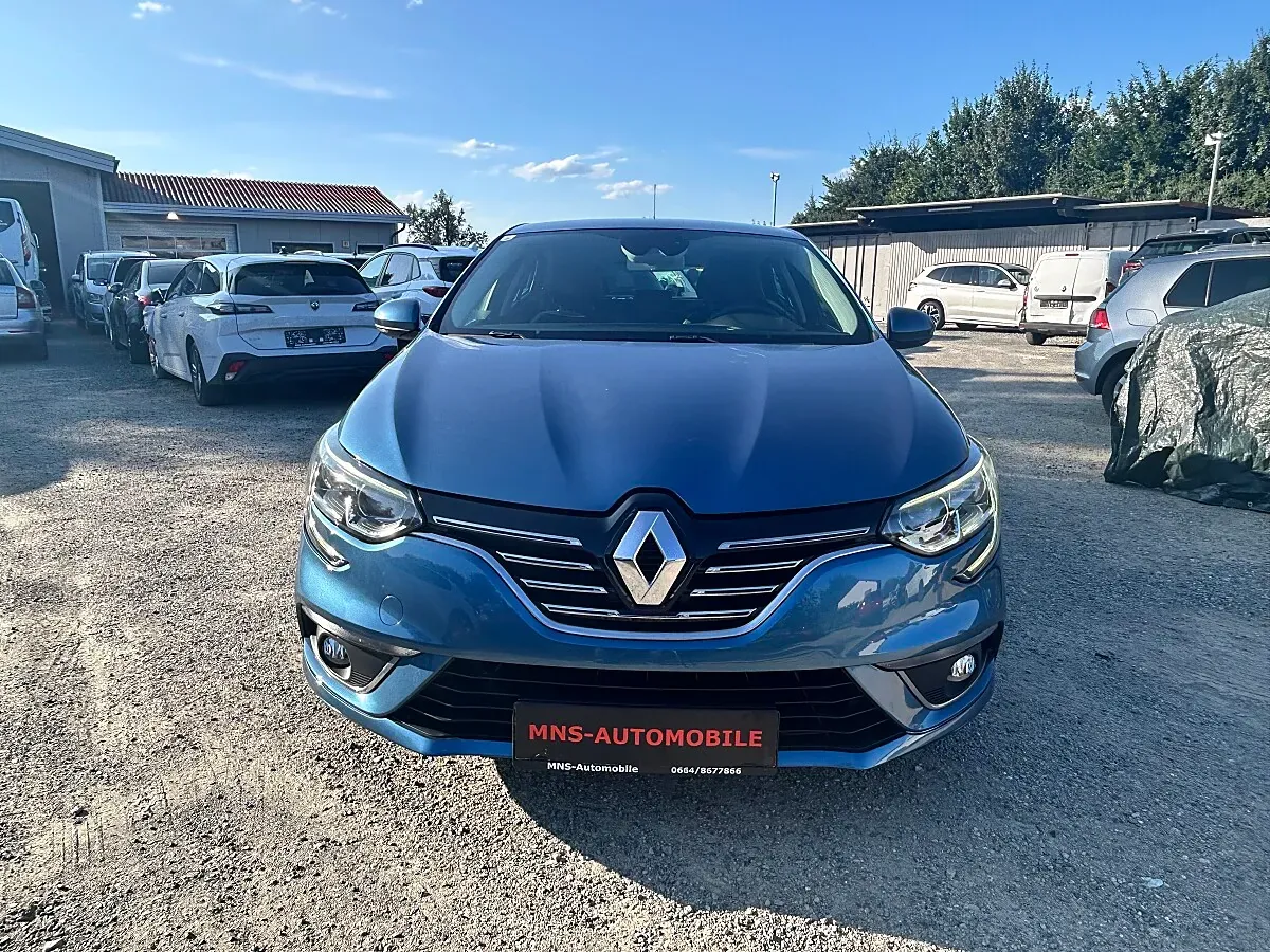Renault Megane 2017 photo 2