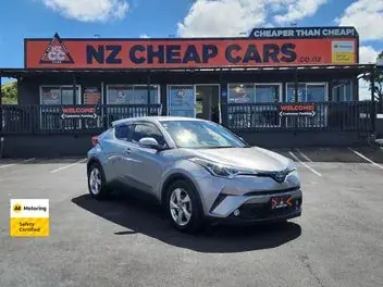 Toyota C-Hr 2017 photo 2
