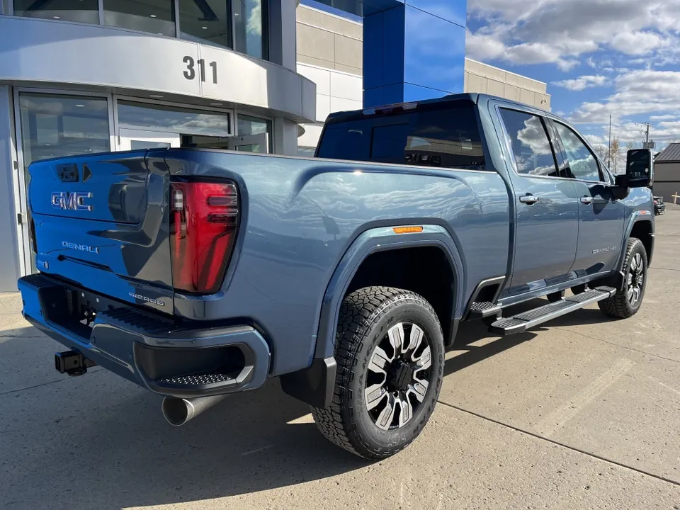 GMC Sierra 2500Hd 2026 photo 2