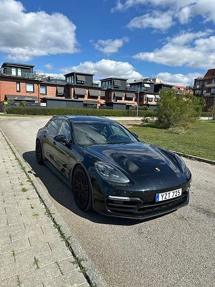 Porsche Panamera 2019 photo 2