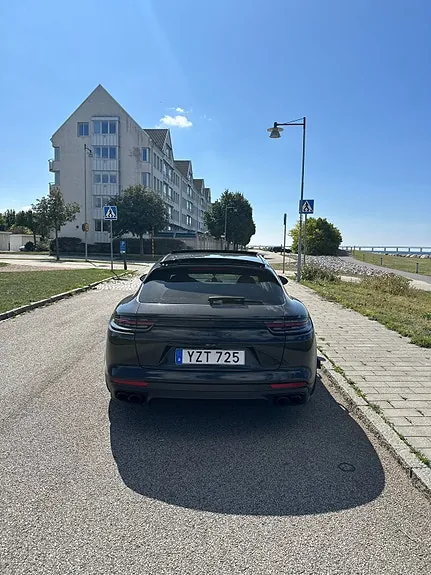Porsche Panamera 2019 photo 3