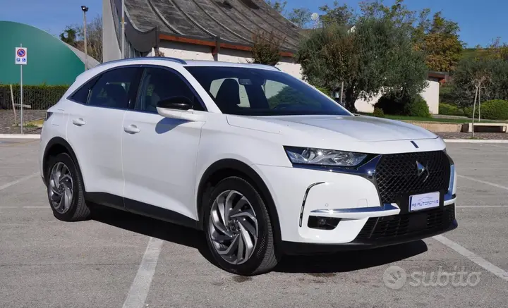 DS Automobiles Ds 7 Crossback