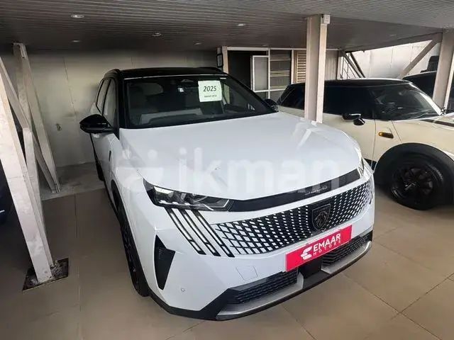 Peugeot 5008 2025 photo 3