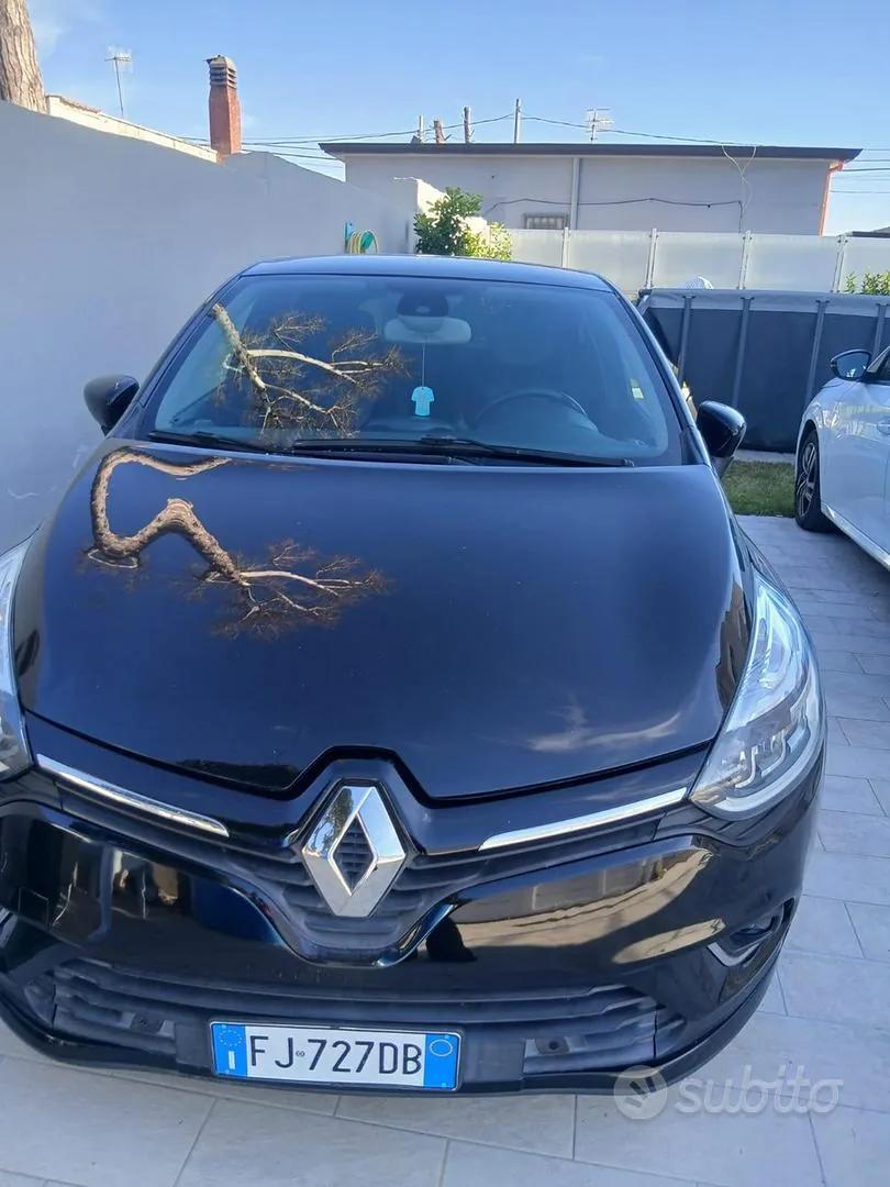 Renault Clio 2017 photo 2