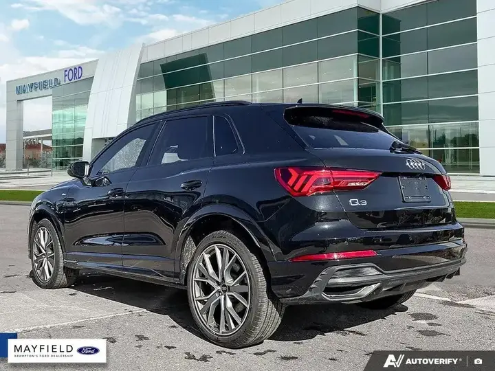 Audi Q3 2023 photo 4