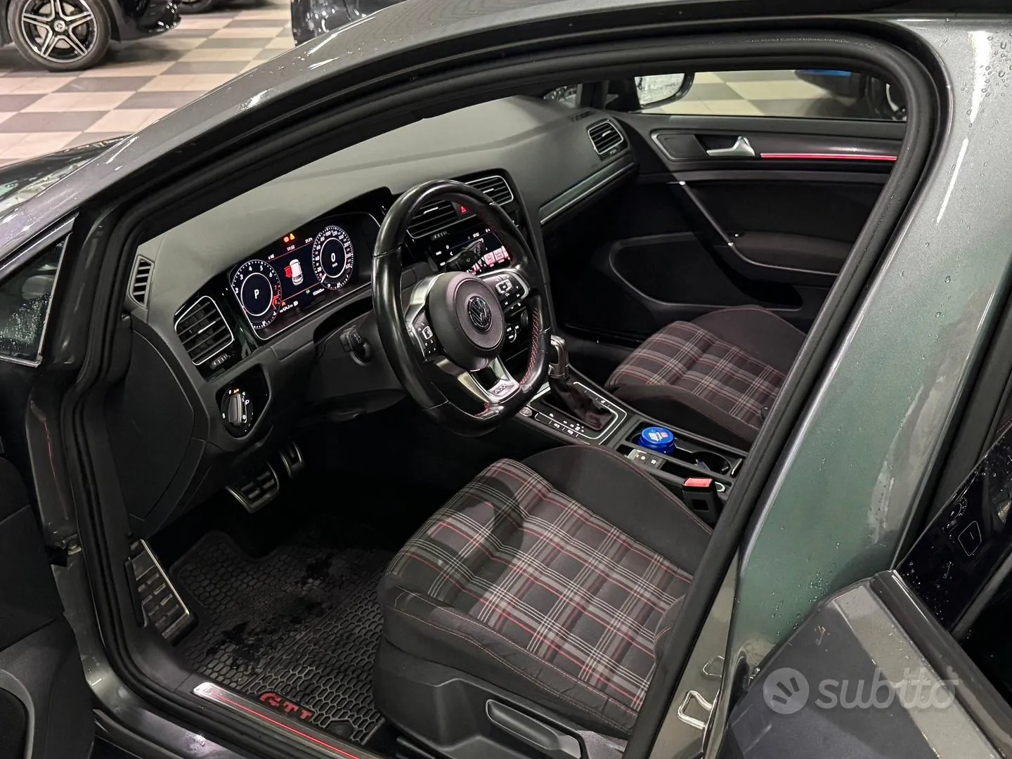Volkswagen Golf 2018 photo 5