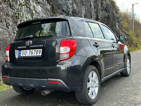 Toyota Urban Cruiser 2009 photo 4