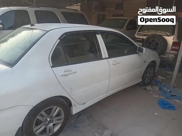 Mitsubishi Lancer 2009 photo 4